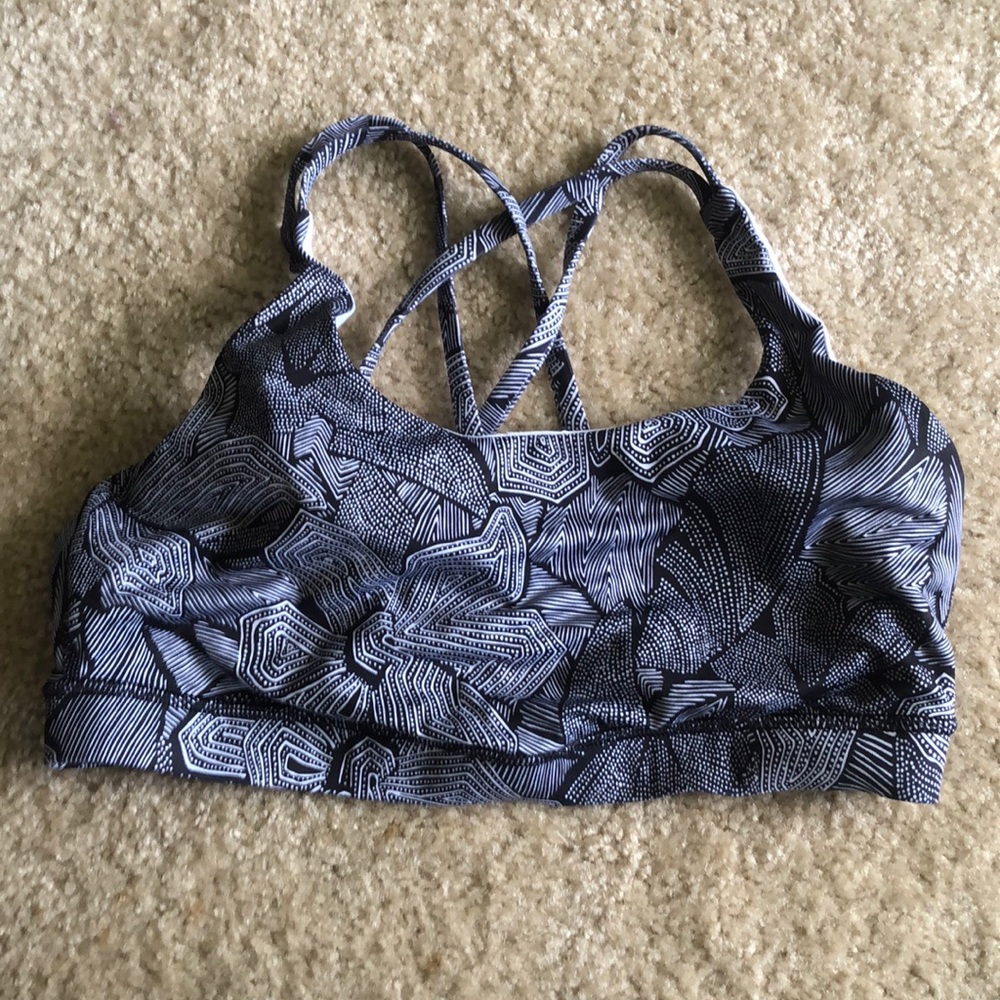 Lululemon sports bra size 12 black & white